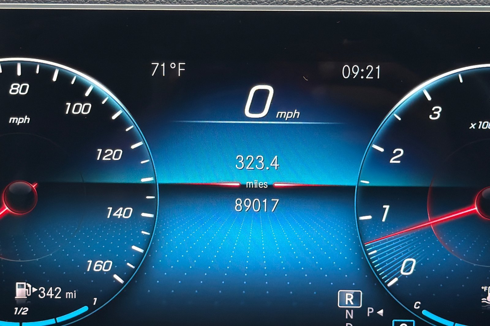 Used 2020 White Mercedes-Benz GLE 350 image 37