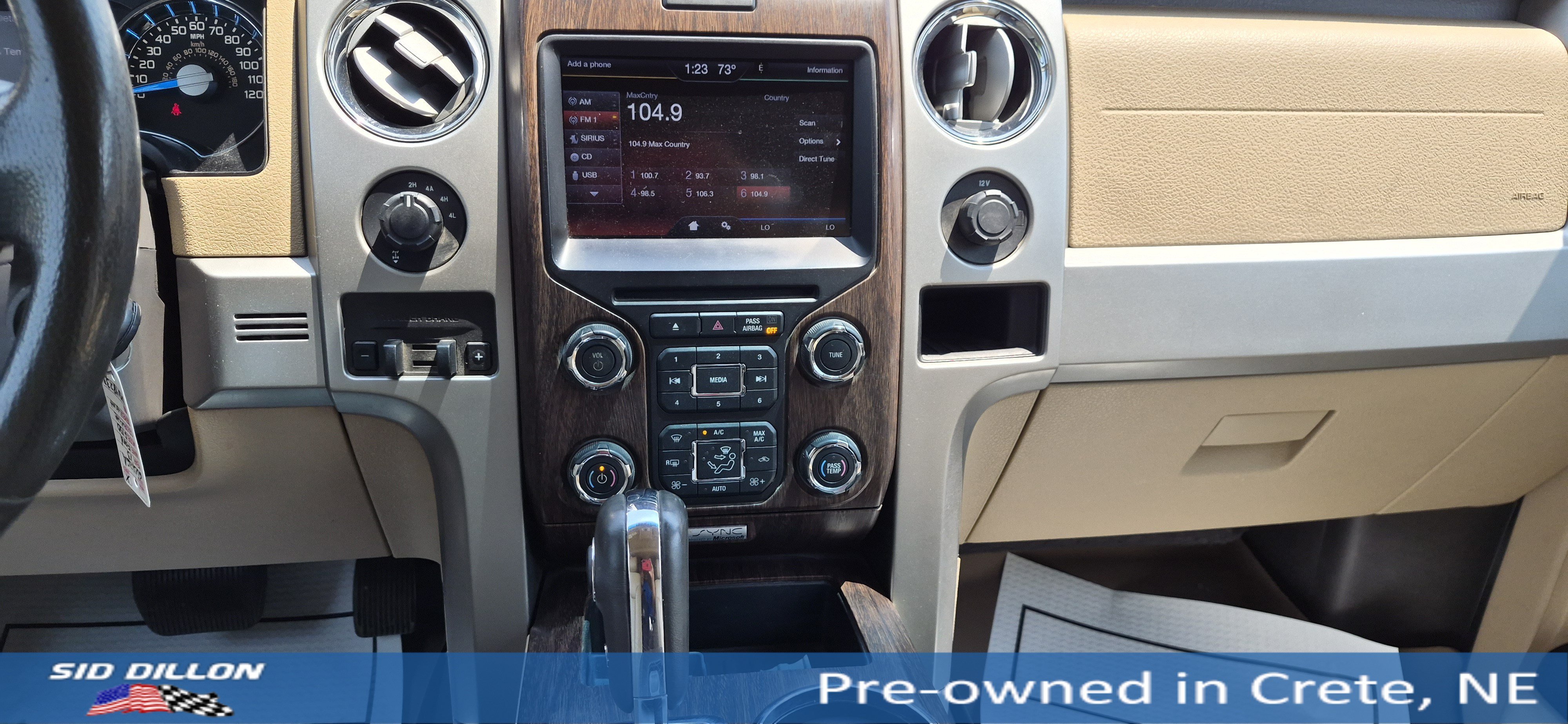 Used 2013 White Ford Lariat image 7