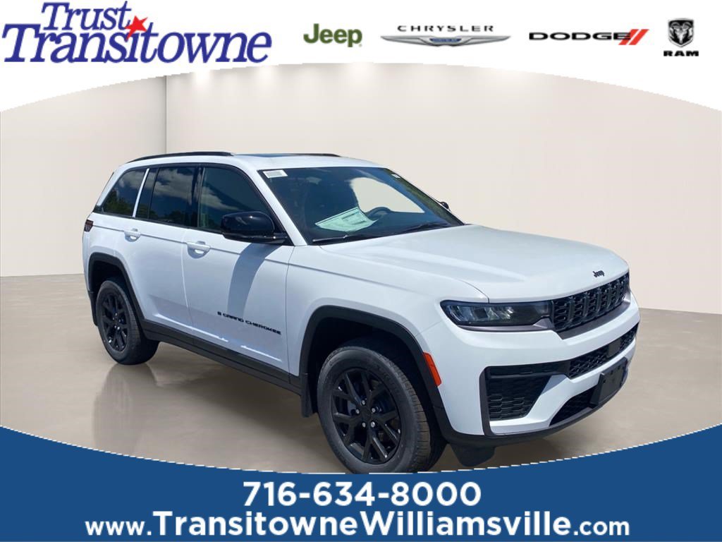 New 2026 Bright White Clear-Coat Exterior Paint Jeep Altitude image 1