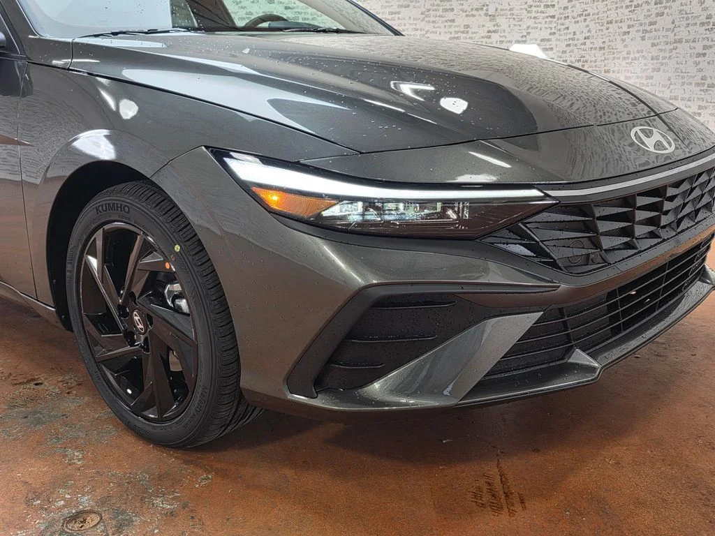 New 2026 Amazon Gray Hyundai SEL Sport image 7