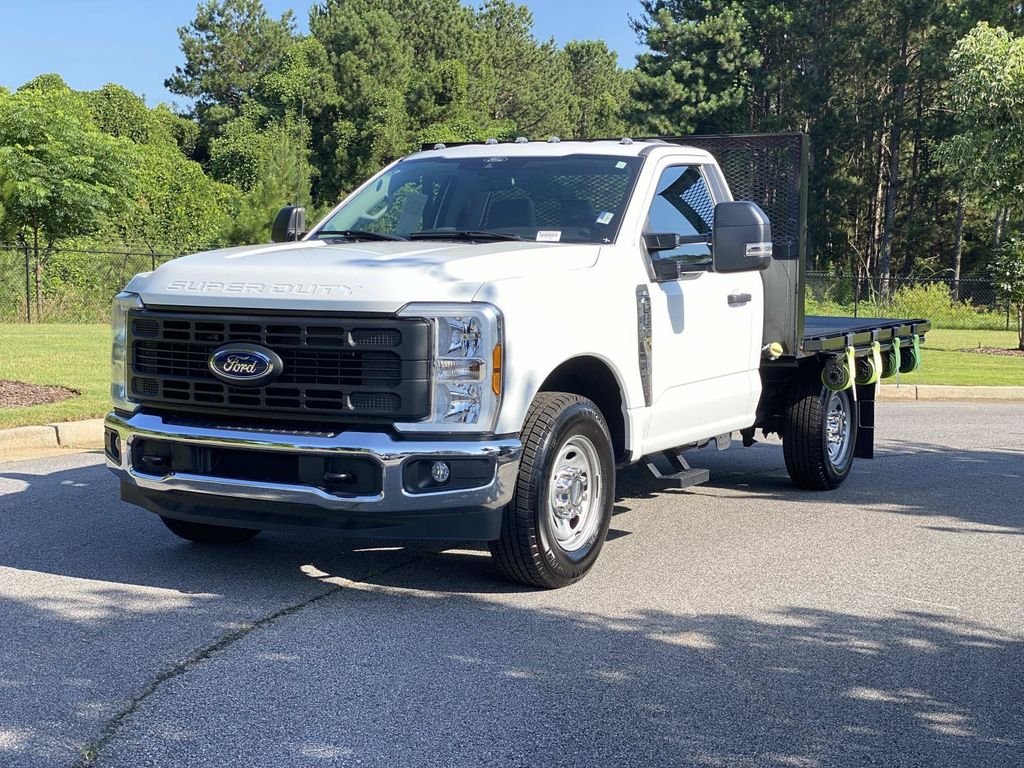 Used 2024 Oxford White Ford XL image 7