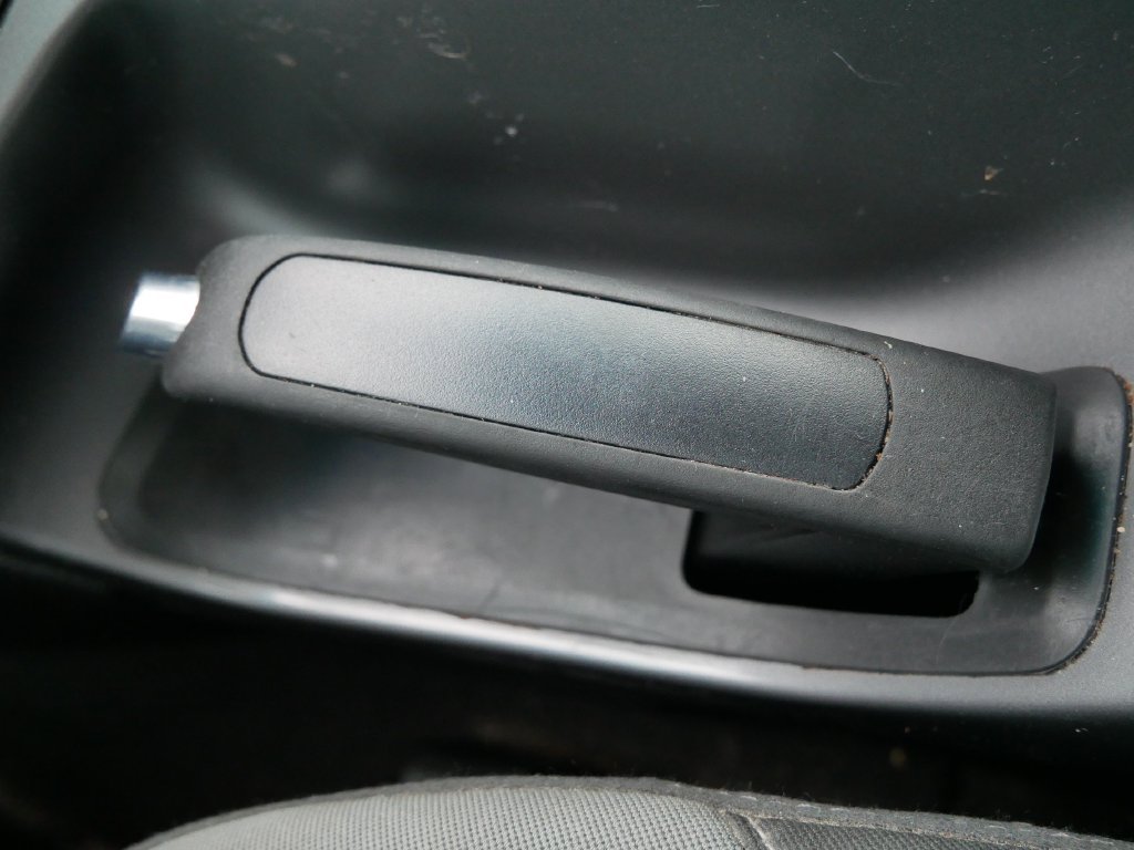 Used 2015 Black Ford SE image 25