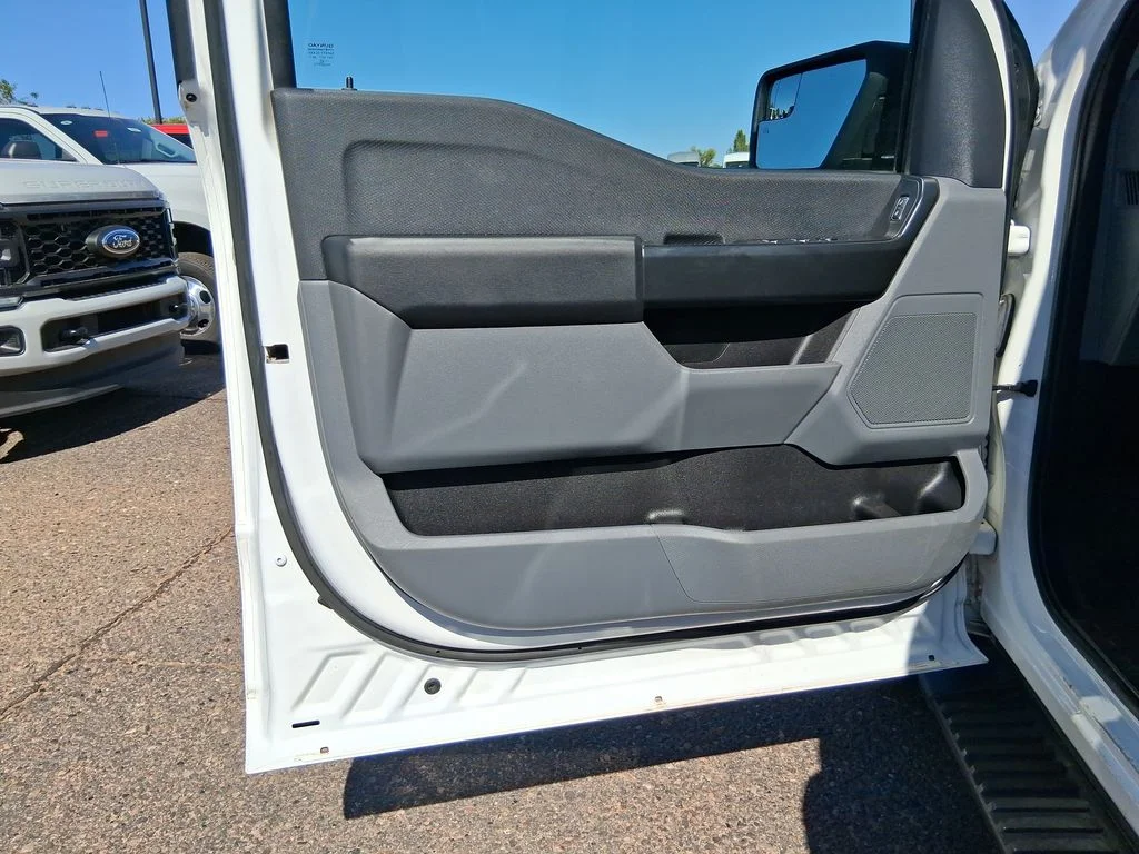 Used 2022 Oxford White Ford XL image 10