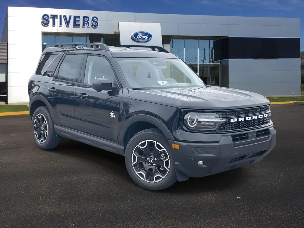 New 2025 Black Ford Outer Banks image 1