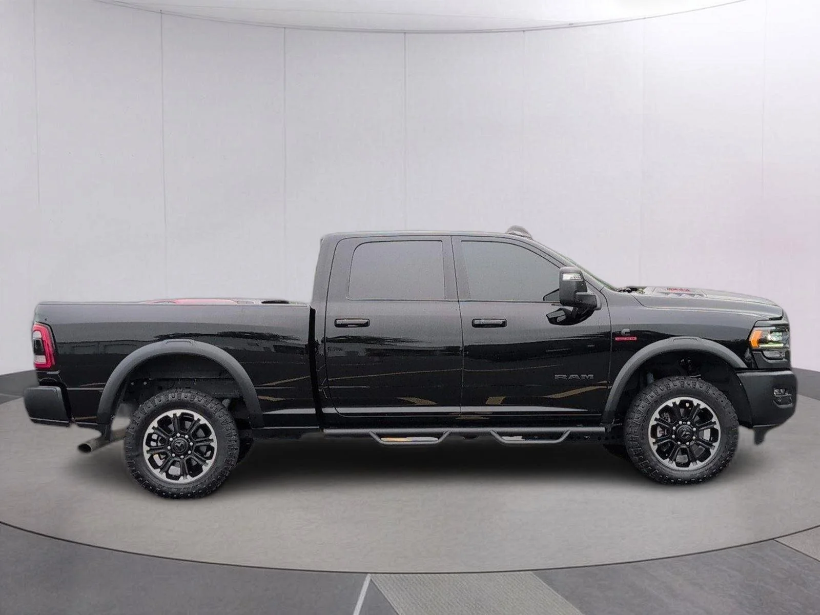 Used 2024 Diamond Black Crystal Pearlcoat Ram Rebel image 7