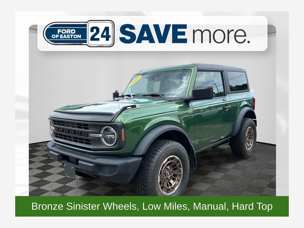 Used 2022 Green Ford  image 1