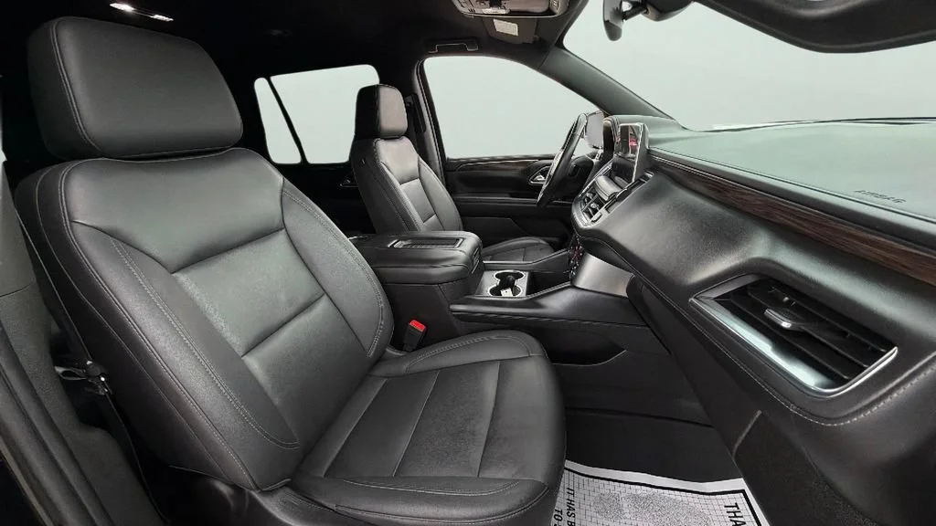 Used 2022 Black Chevrolet LT image 37