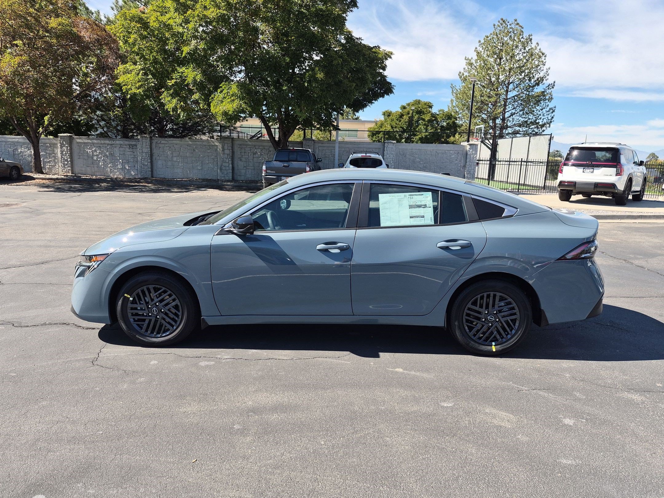 New 2027 Atlantic Gray Metallic Nissan SV image 7