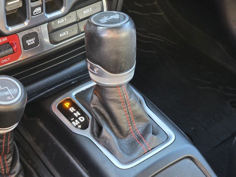 Used 2020 Blue Jeep Unlimited Rubicon image 33