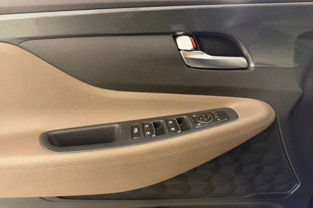 Used 2023 BLACK Hyundai SEL Convenience image 10