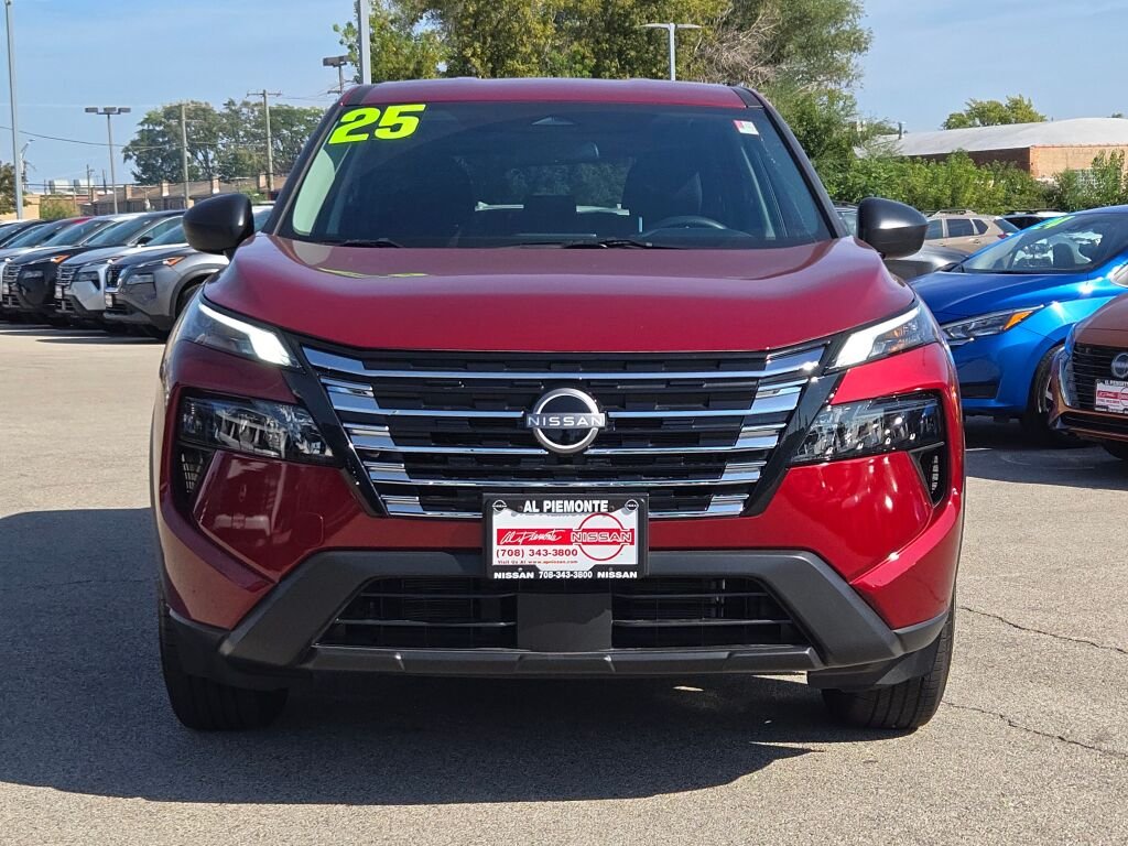 Certified Used 2025 Red Nissan S image 4