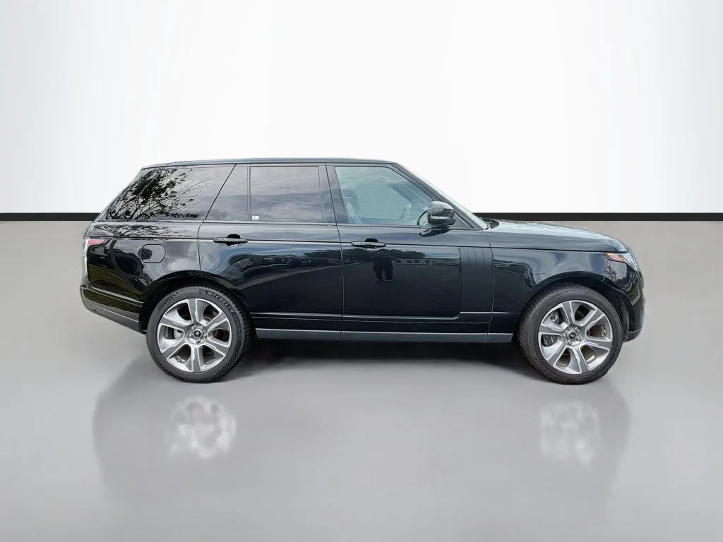 Used 2020 Black Land Rover HSE image 4