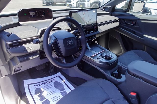 New 2026 Wind Chill Pearl <sup>1</sup> Toyota  XSE image 14