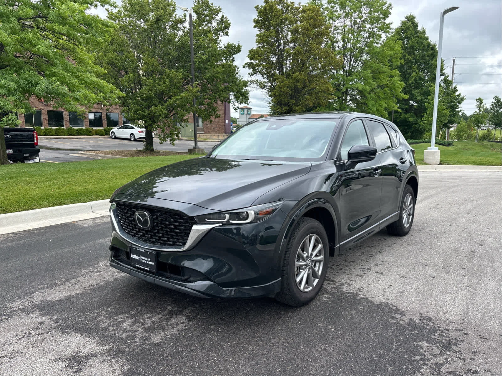 Used 2025 Mazda CX-5 S Preferred package with VIN JM3KFBCL6S0670283 for sale in Kansas City