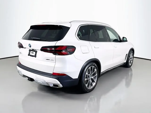 Used 2026 White BMW xDrive50e image 7