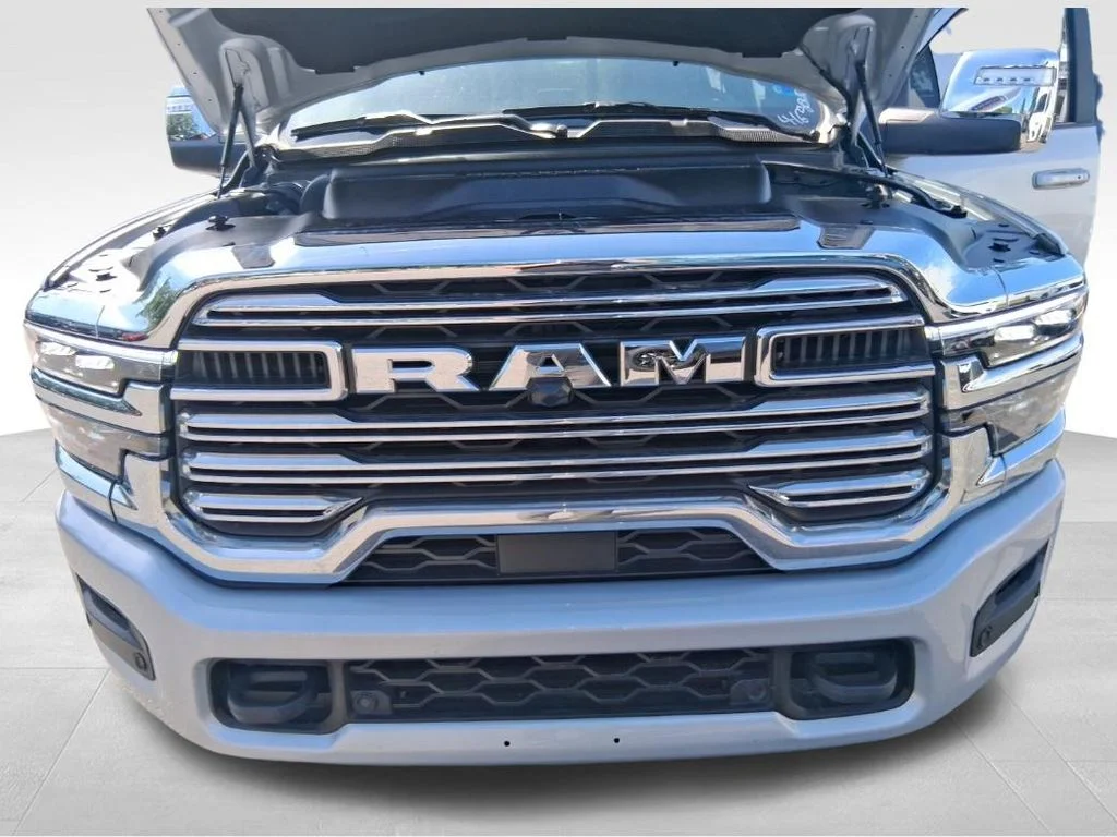 Used 2026 Silver Ram Laramie image 24