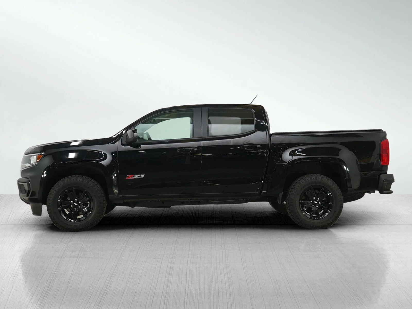 Used 2021 Chevrolet Colorado Z71 with VIN 1GCGTDEN8M1182628 for sale in White Bear Lake, Minnesota