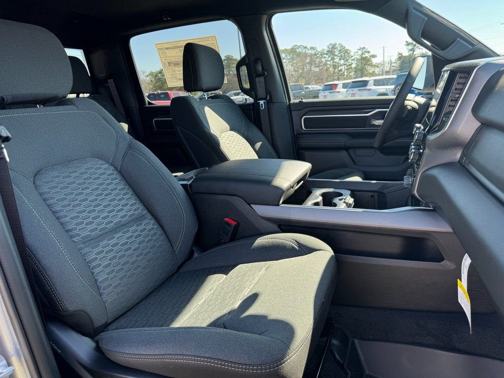 2025 RAM 1500 Big Horn/Lone Star - Photo 28