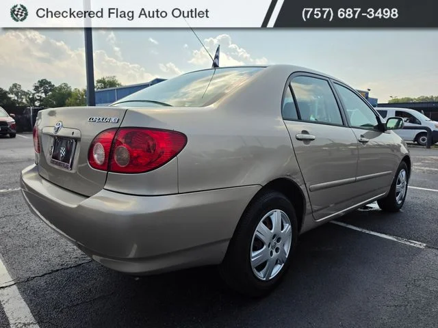 Used 2005 Desert Sand Mica Toyota LE image 7