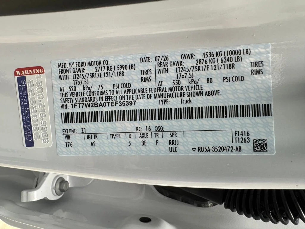 New 2026 Oxford White Ford F-250® XL image 33