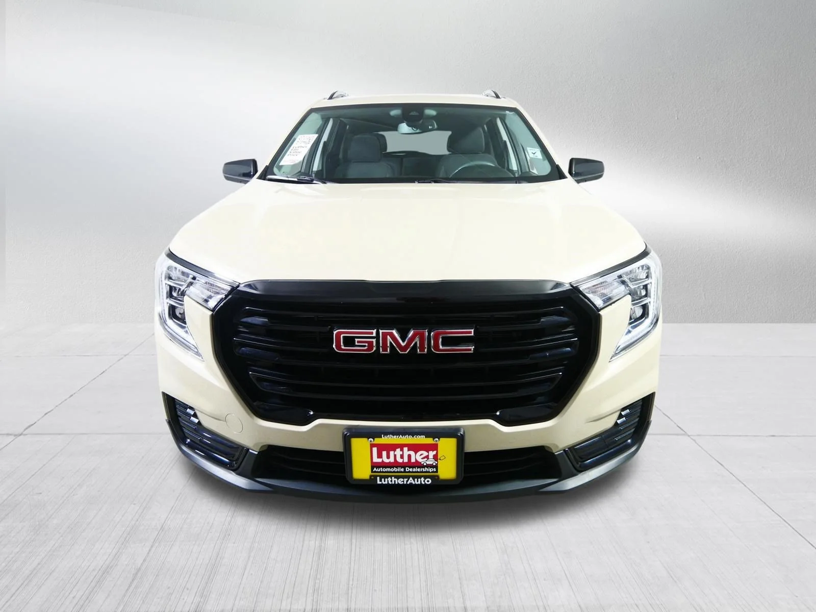 Used 2023 Desert Sand Metallic GMC SLE image 2