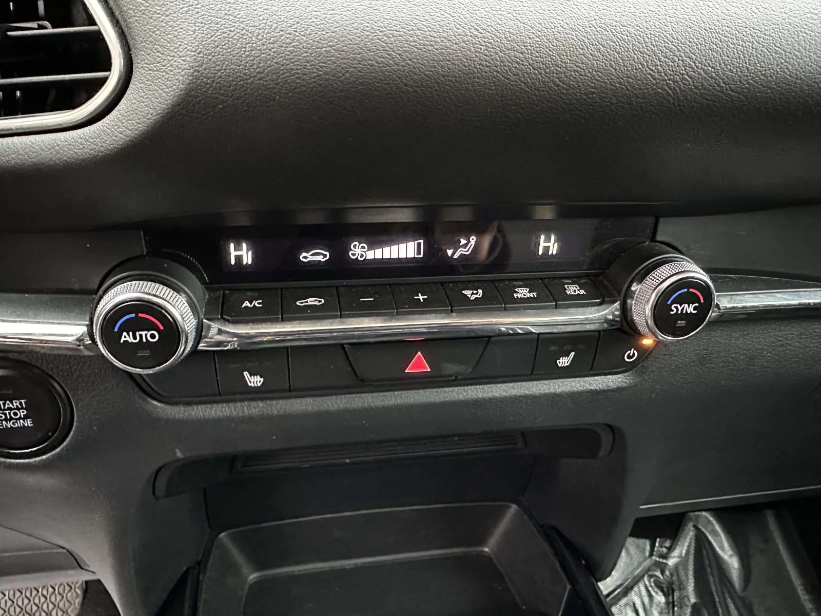 2025 Mazda CX-30 Preferred - Photo 32