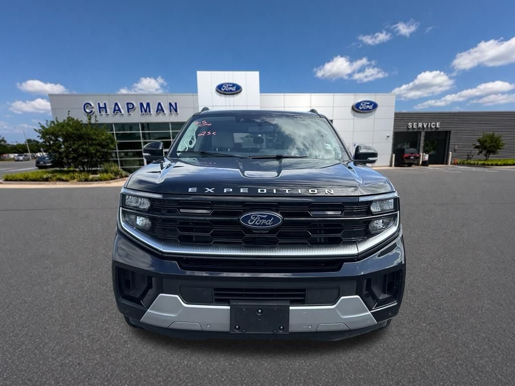 Used 2025 Black Ford Platinum image 4