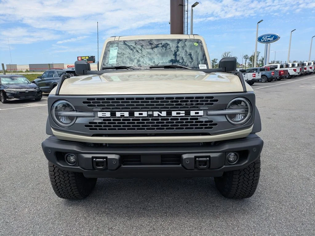 New 2026 Desert Sand Ford Badlands image 9