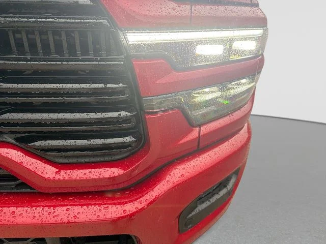 New 2026 Molten Red Pearl-Coat Exterior Paint RAM Laramie image 10