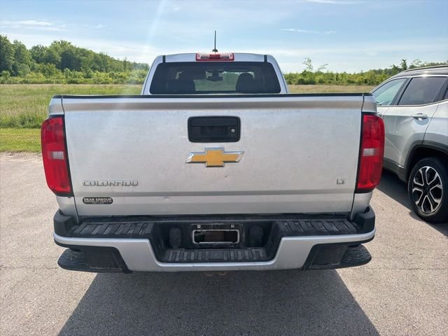 Used 2016 Silver Chevrolet LT image 7