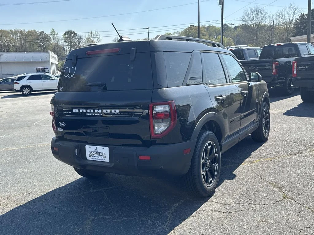 New 2026 Black Ford Outer Banks image 7