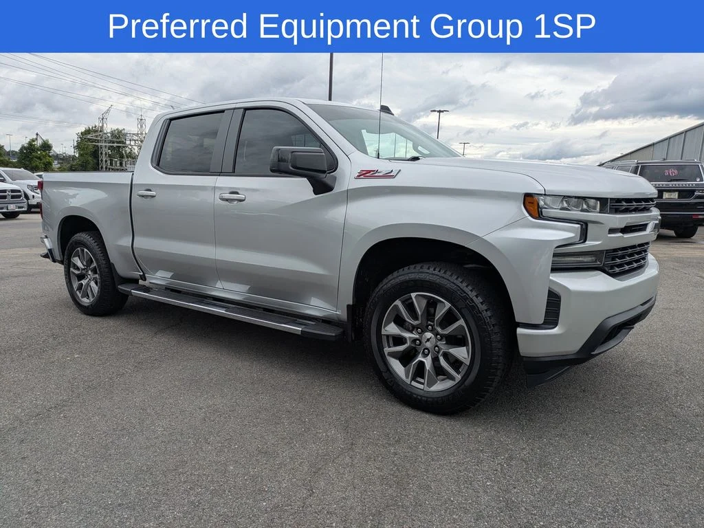 Used 2020 Silver Chevrolet RST image 2