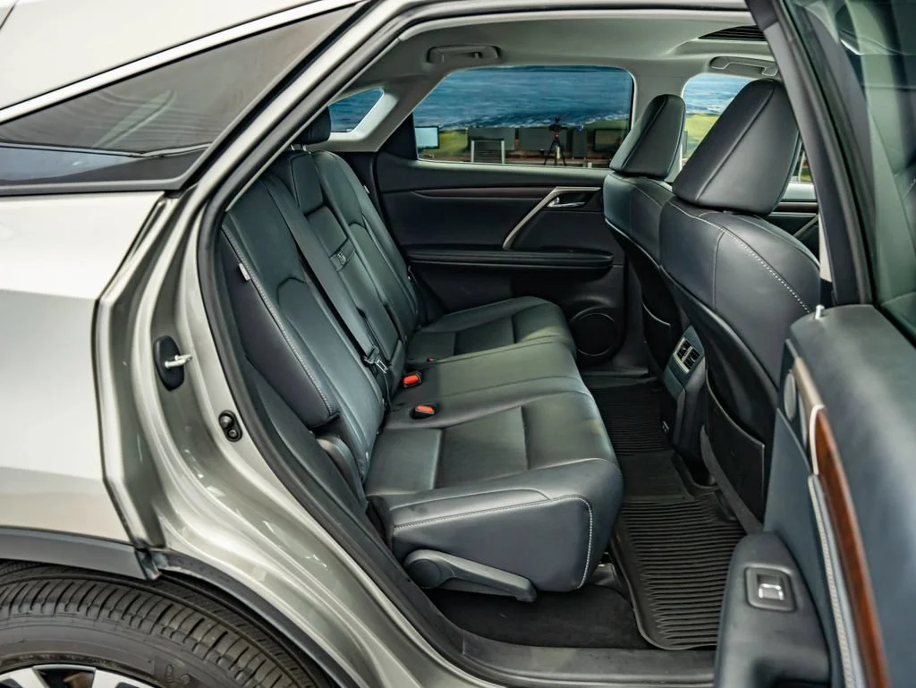 Certified Used 2021 Atomic Silver Lexus 450h image 37