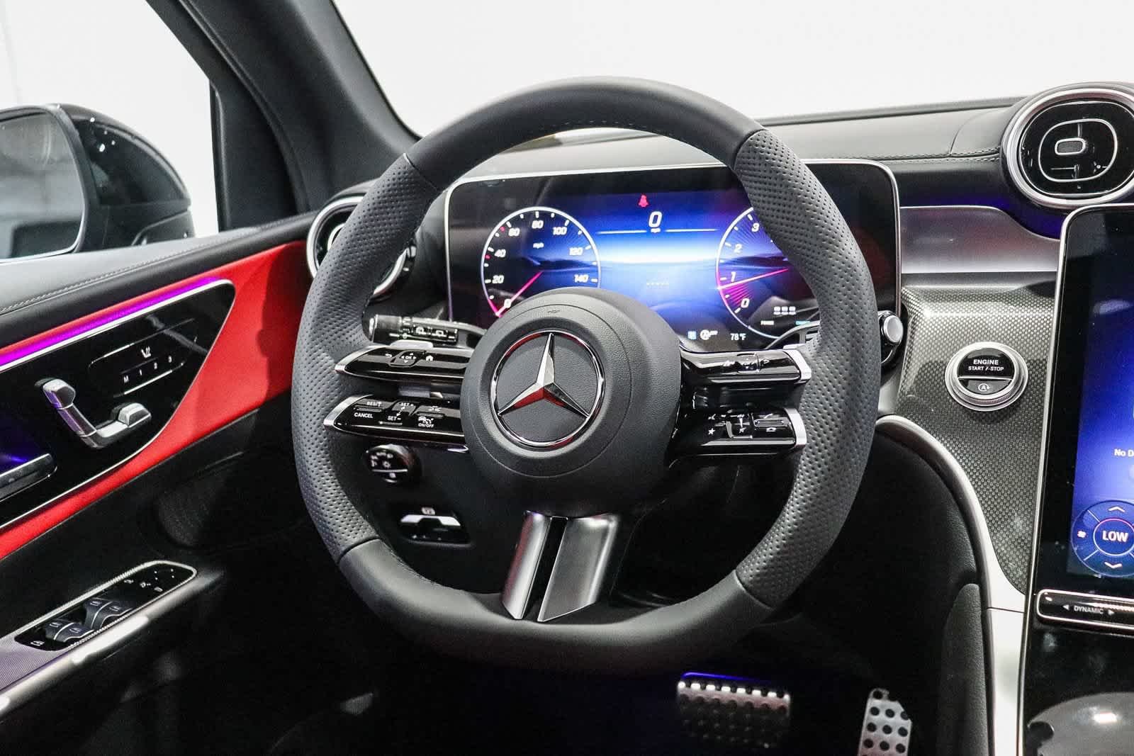 New 2027 Black Mercedes-Benz GLC 300 image 19