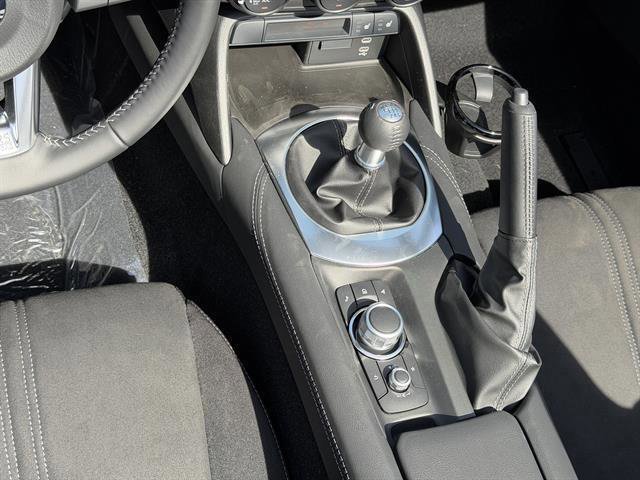 2026 Mazda MX-5 Miata Club - Photo 13