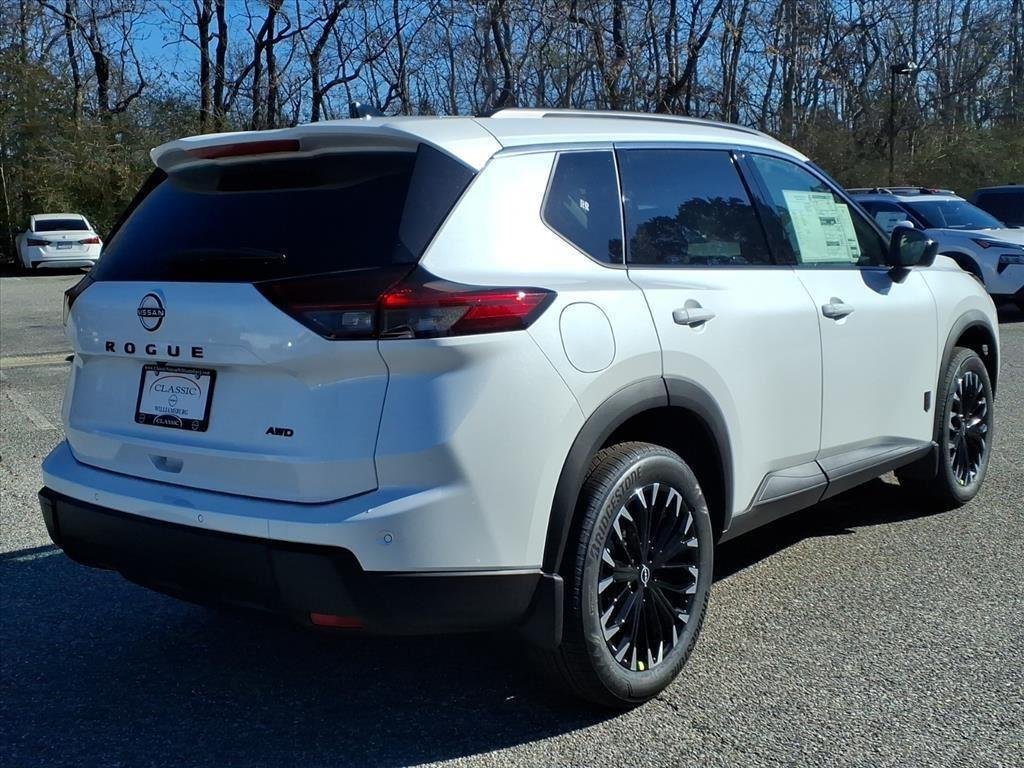 New 2026 Everest White Pearl TriCoat Nissan Dark Armor™ image 8
