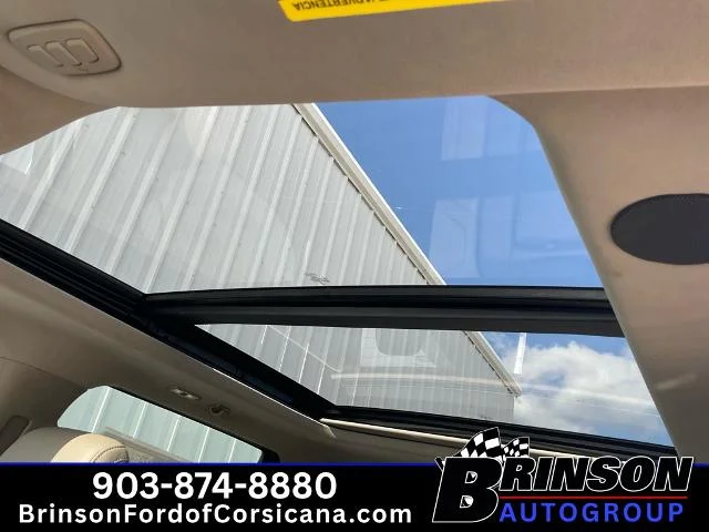 New 2026 Star White Metallic Tri-Coat Ford Platinum® image 38