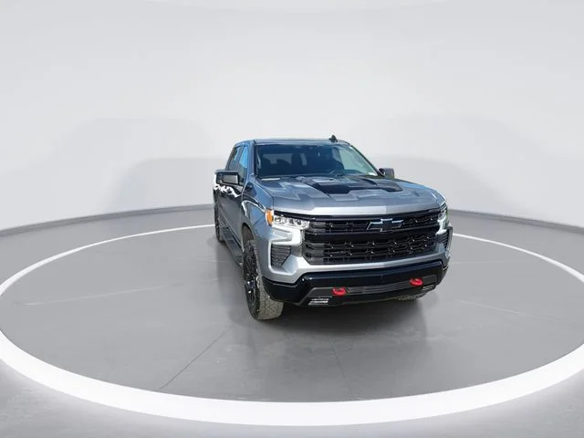 Used 2025 Gray Chevrolet LT Trail Boss image 3