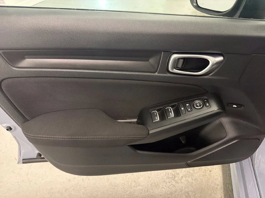 Used 2022 Blue Honda Sport image 13