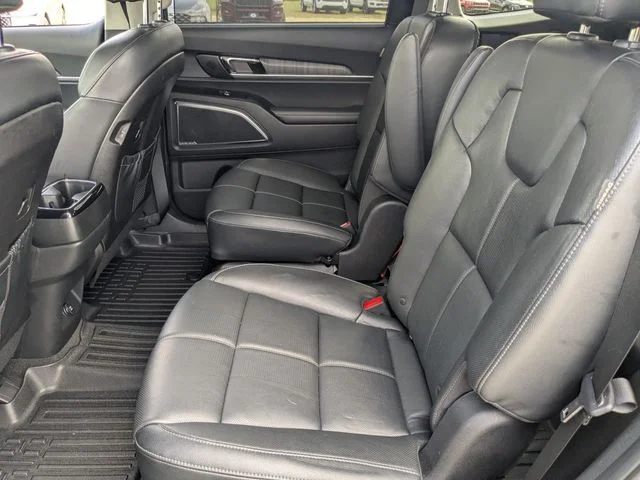 Used 2024 Silver Kia SX image 15