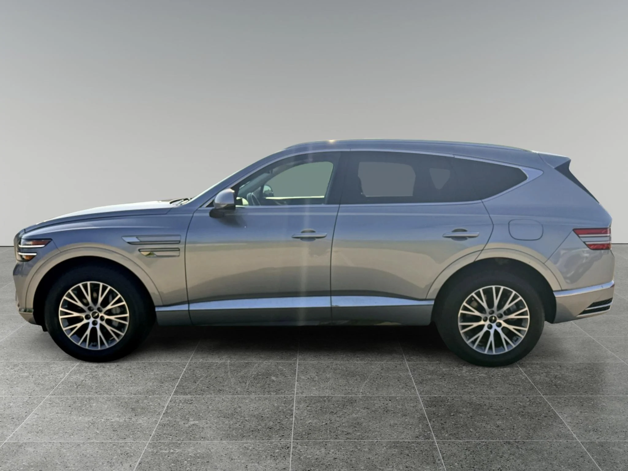Used 2025 Savile Silver Genesis 2.5T Standard image 9