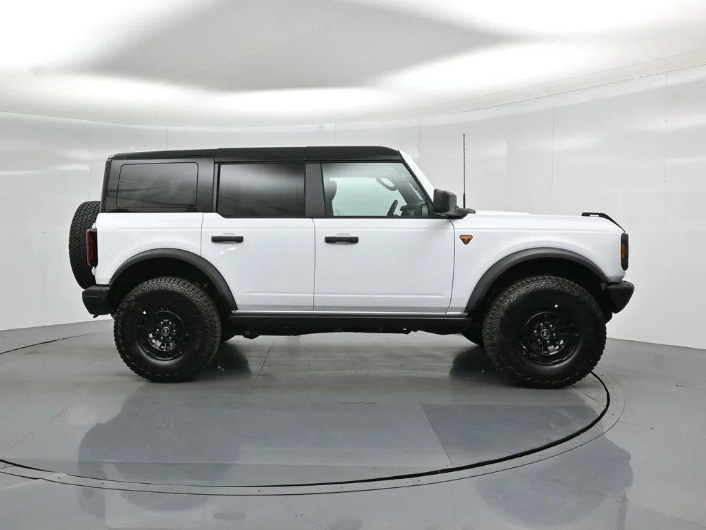 New 2026 White Ford Badlands image 22