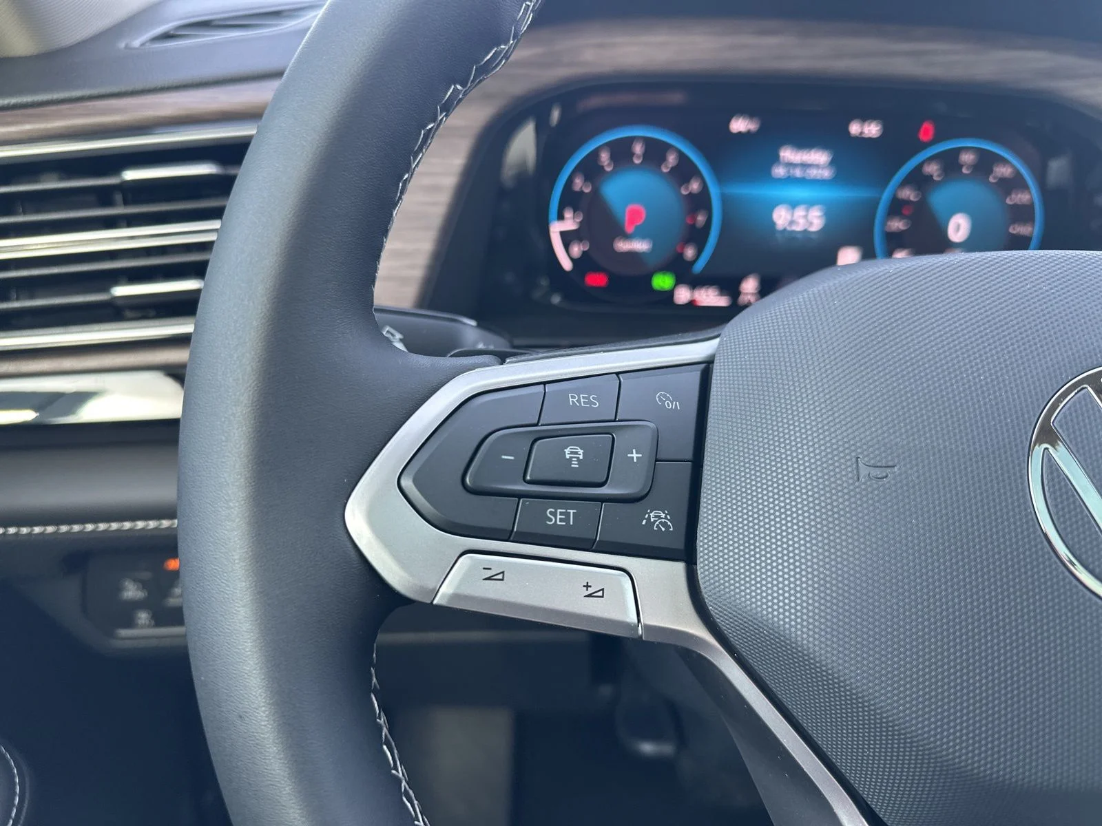 New 2026 Gray Volkswagen 2.0T SEL image 51