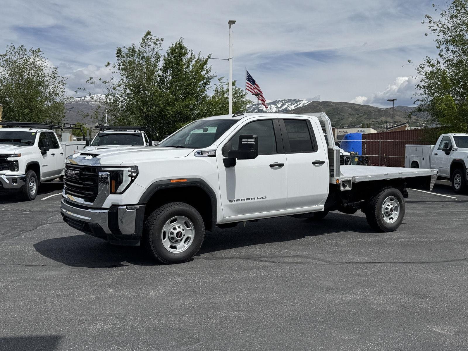 2025 GMC Sierra 4WD Double Cab Standard Box Pro's photo