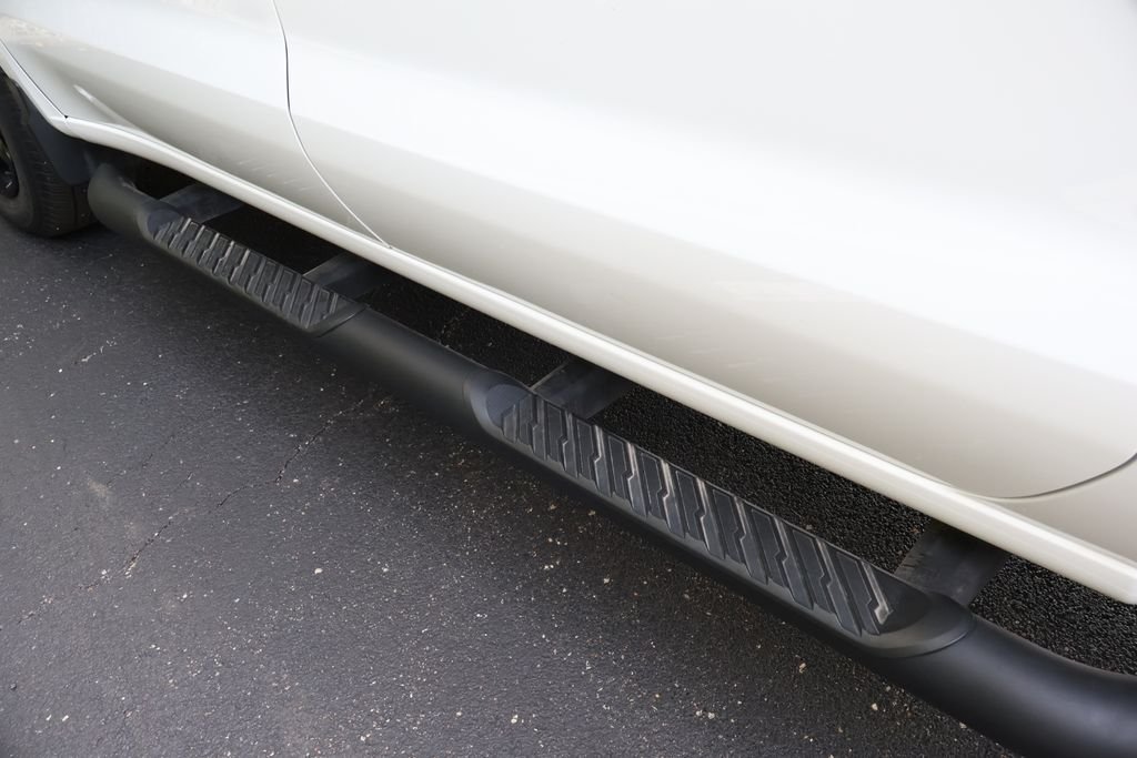 2023 Chevrolet Silverado 1500 RST - Photo 16
