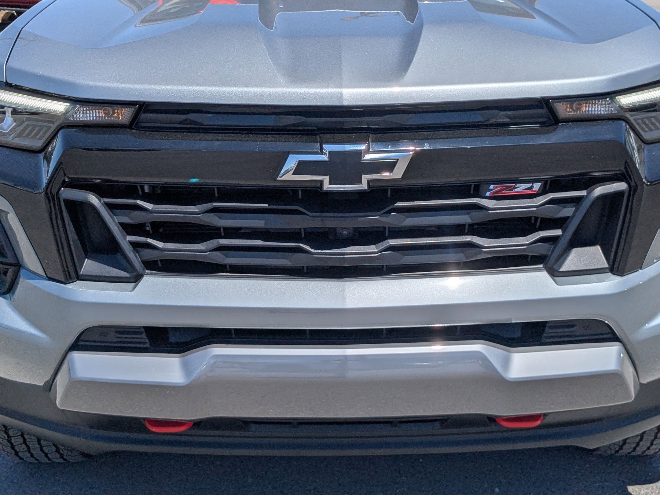 Certified Used 2025 Sterling Gray Metallic Chevrolet Z71 image 9