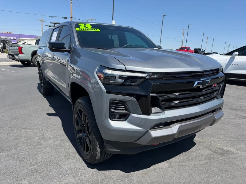2024 Chevrolet Colorado 4WD Z71 Crew Cab Short Box's photo