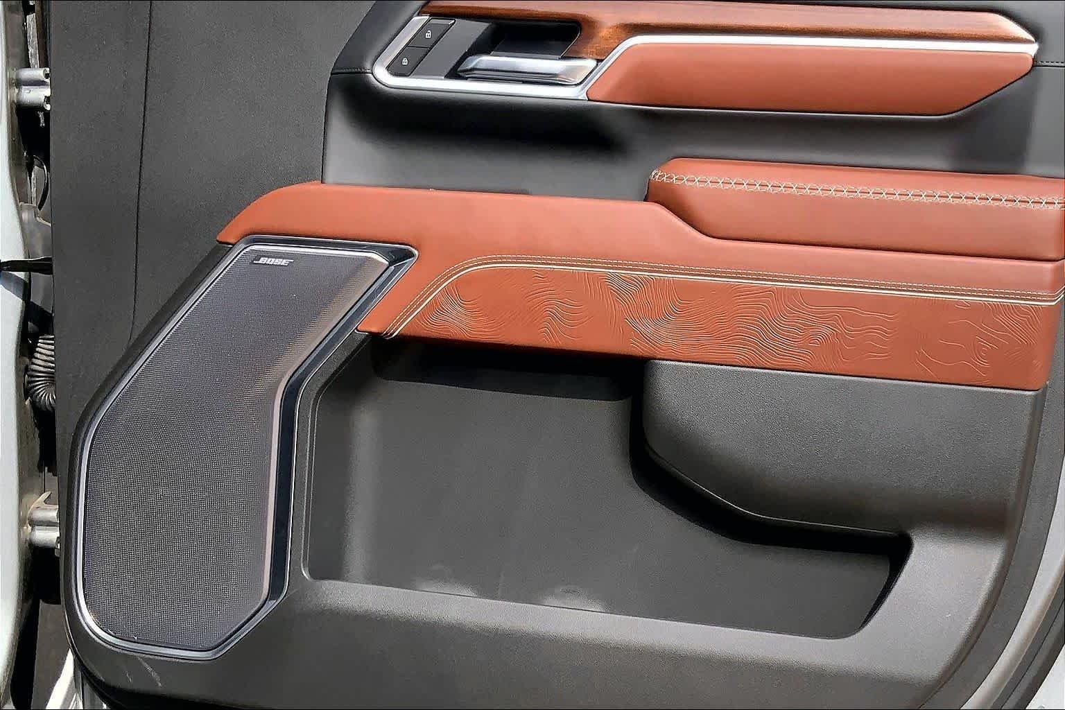 2025 GMC Sierra 2500HD Denali Ultimate - Photo 23