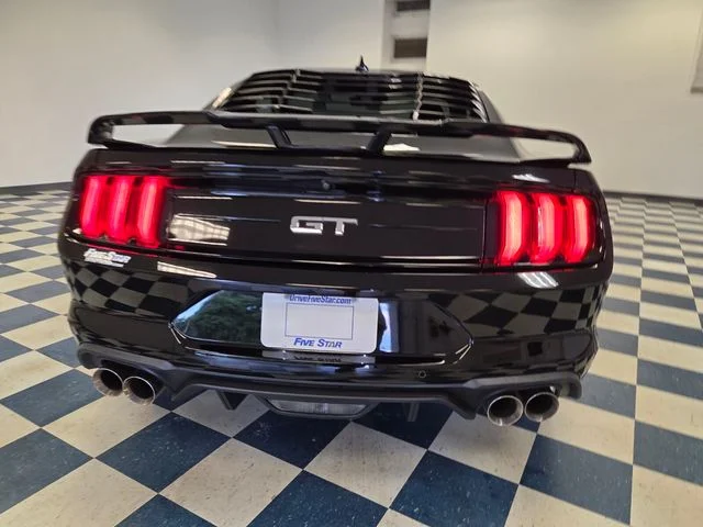 Used 2022 Black Ford GT image 6