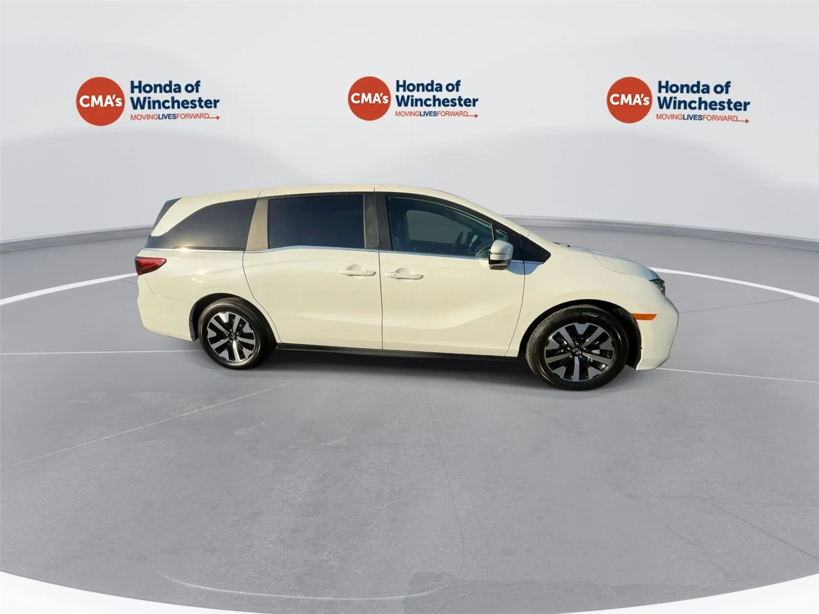 2026 Honda Odyssey EX-L - Photo 12